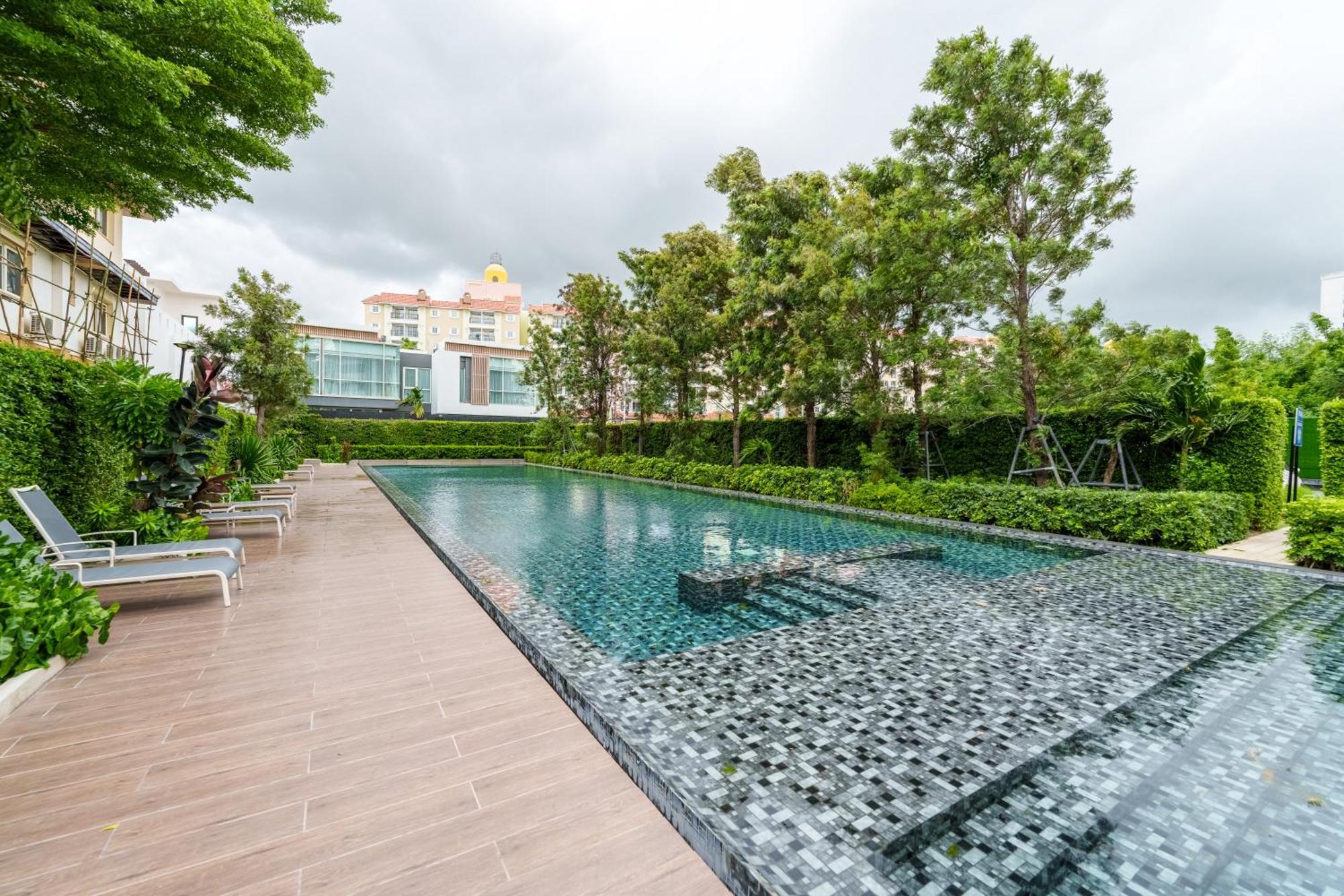 Veranda Residence By Ning Jomtien Beach Exterior photo