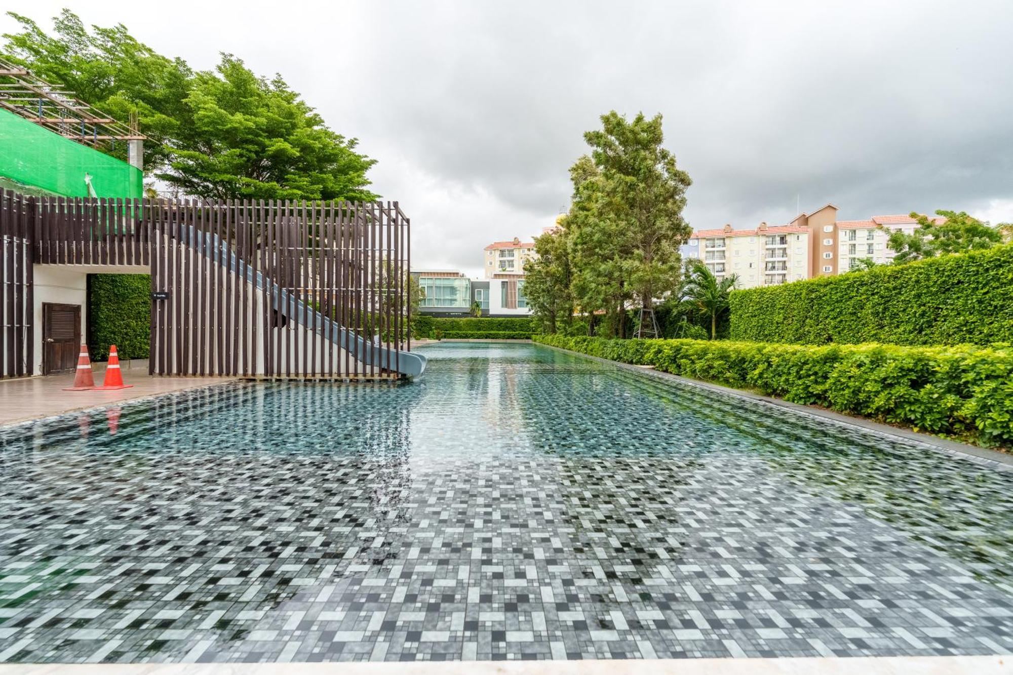 Veranda Residence By Ning Jomtien Beach Exterior photo